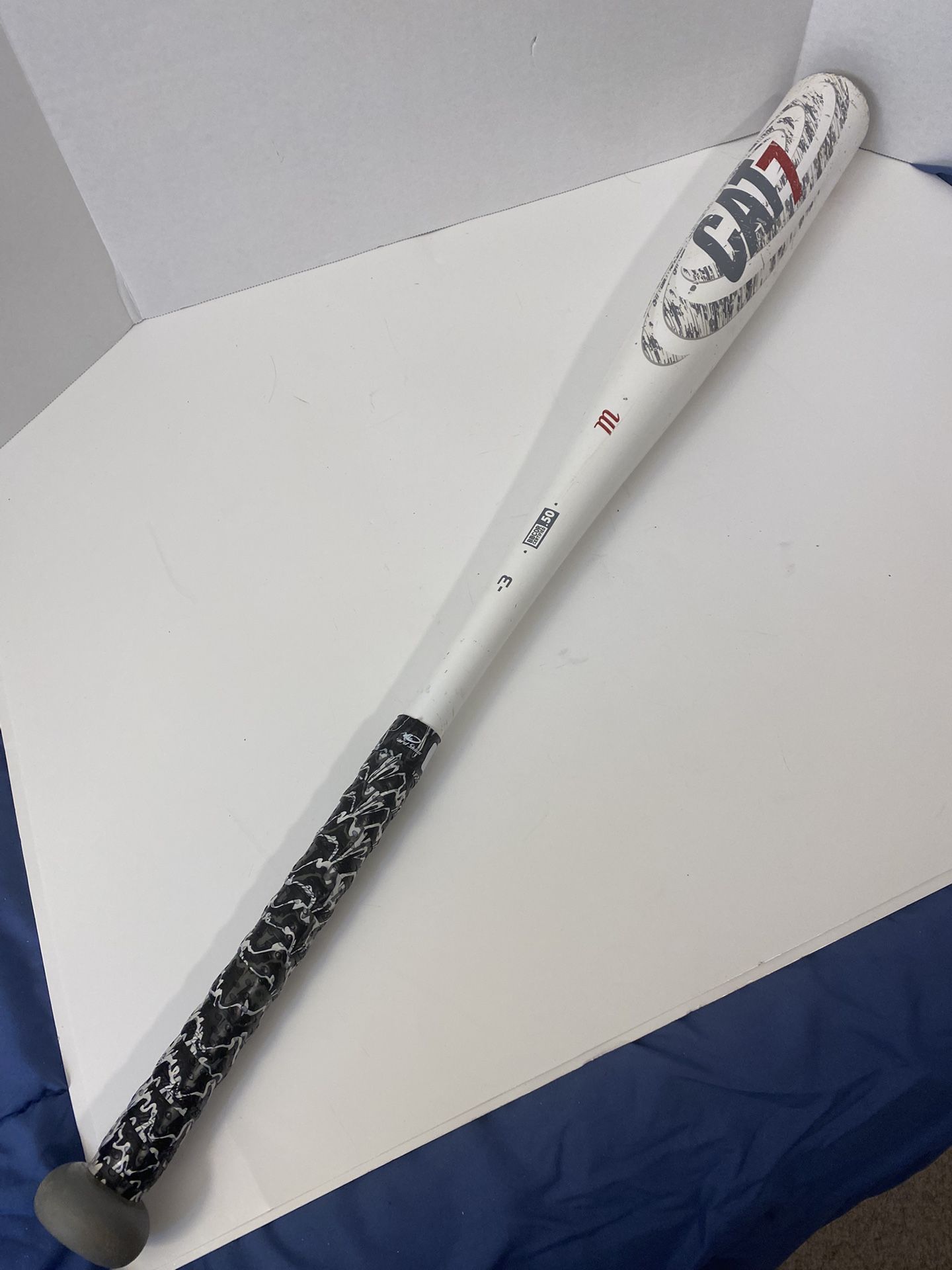 Marucci CAT 7 Baseball Bat 32 / 29; -3; 2 5/8 Diam; BBCOR Certified; AZ4X Alloy; Lizard Skin Grip