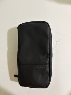 Nomatic Toiletery Bag