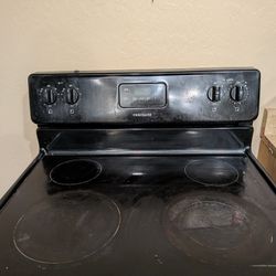 Frigidaire Stove