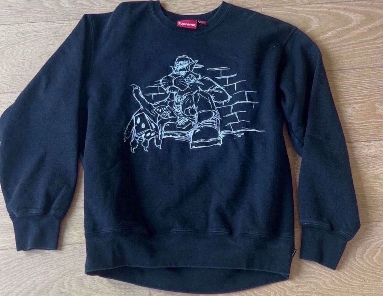 Supreme sweatshirt