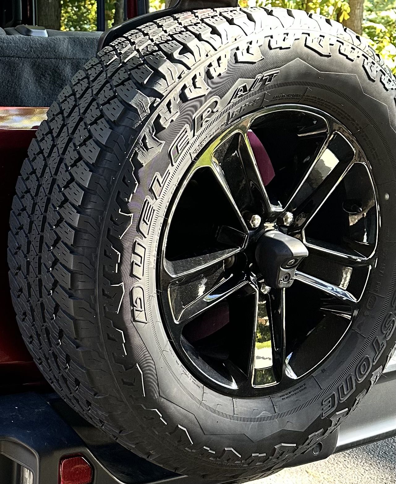 254/70R18 Bridgestone Dueler A/T