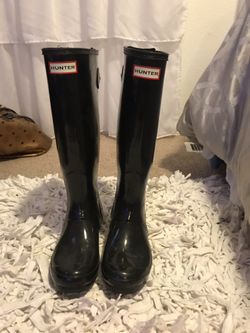 Hunter boots size 7