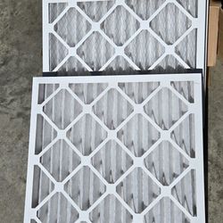 Nordic Pure
20 in. x 20 in. x 2 in. Allergen Pleated Furnace Air Filter MERV 12 (3-Pack)