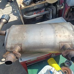 Infiniti Q50 Calcsonic Kinsel Muffler Great Condition