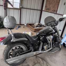 Yamaha Vstar 950cc