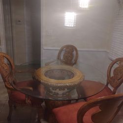 Dinning Room or Kitchen Table Set 