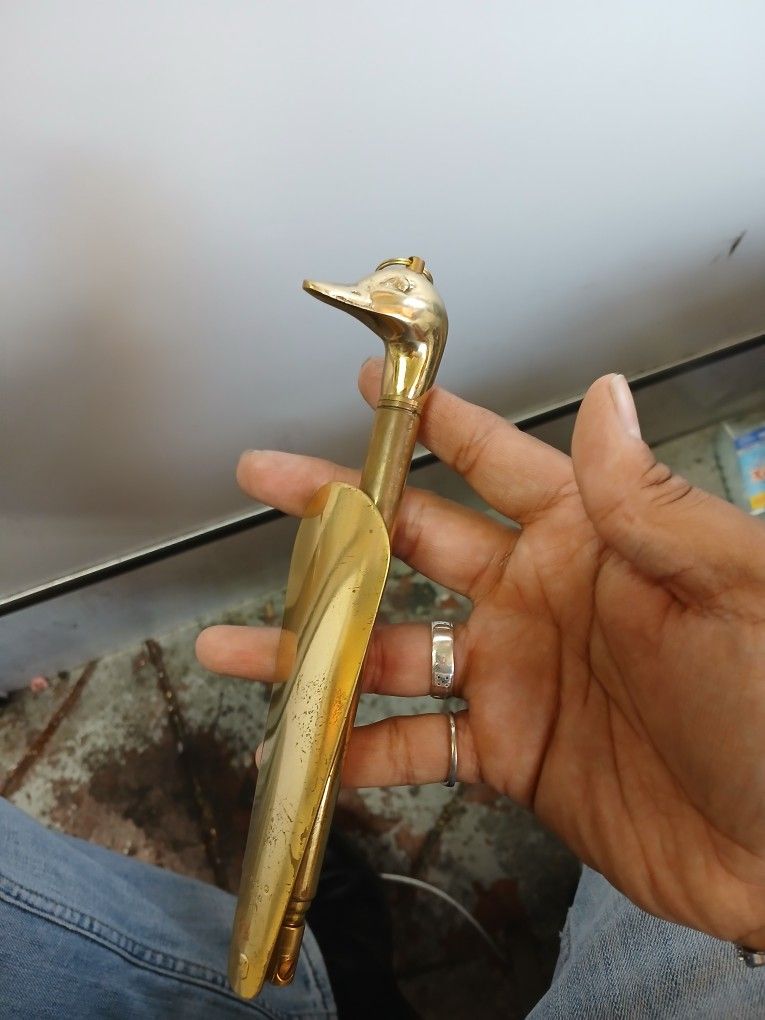1983 brass duck head shoe horn extendable