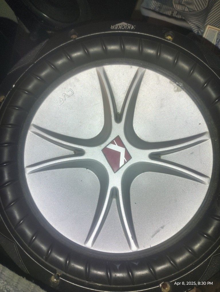 Kicker 12