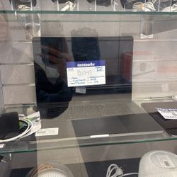 MacBook Pro 2019 32gb Ram 2tb 