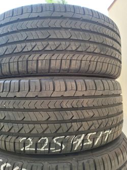 Vendo 2 Llantas Usadas 225 45 17 Goodyear