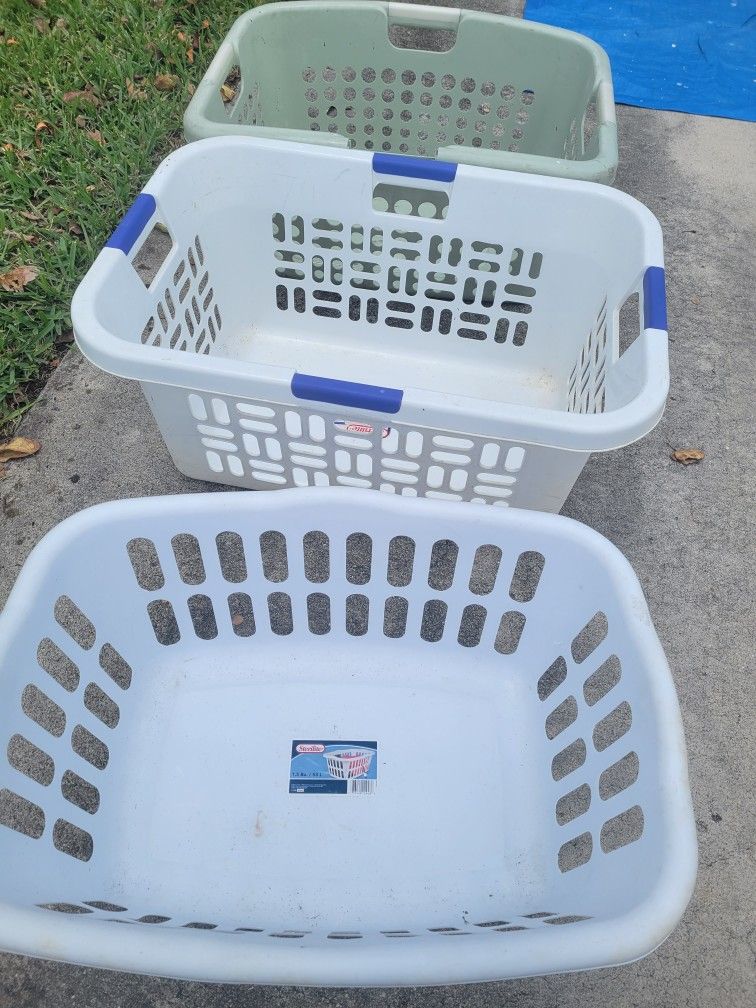 Laundry Baskets (2)