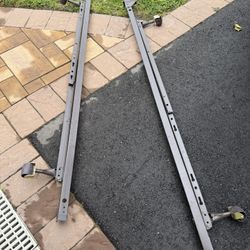 Metal Bed frame -Queen