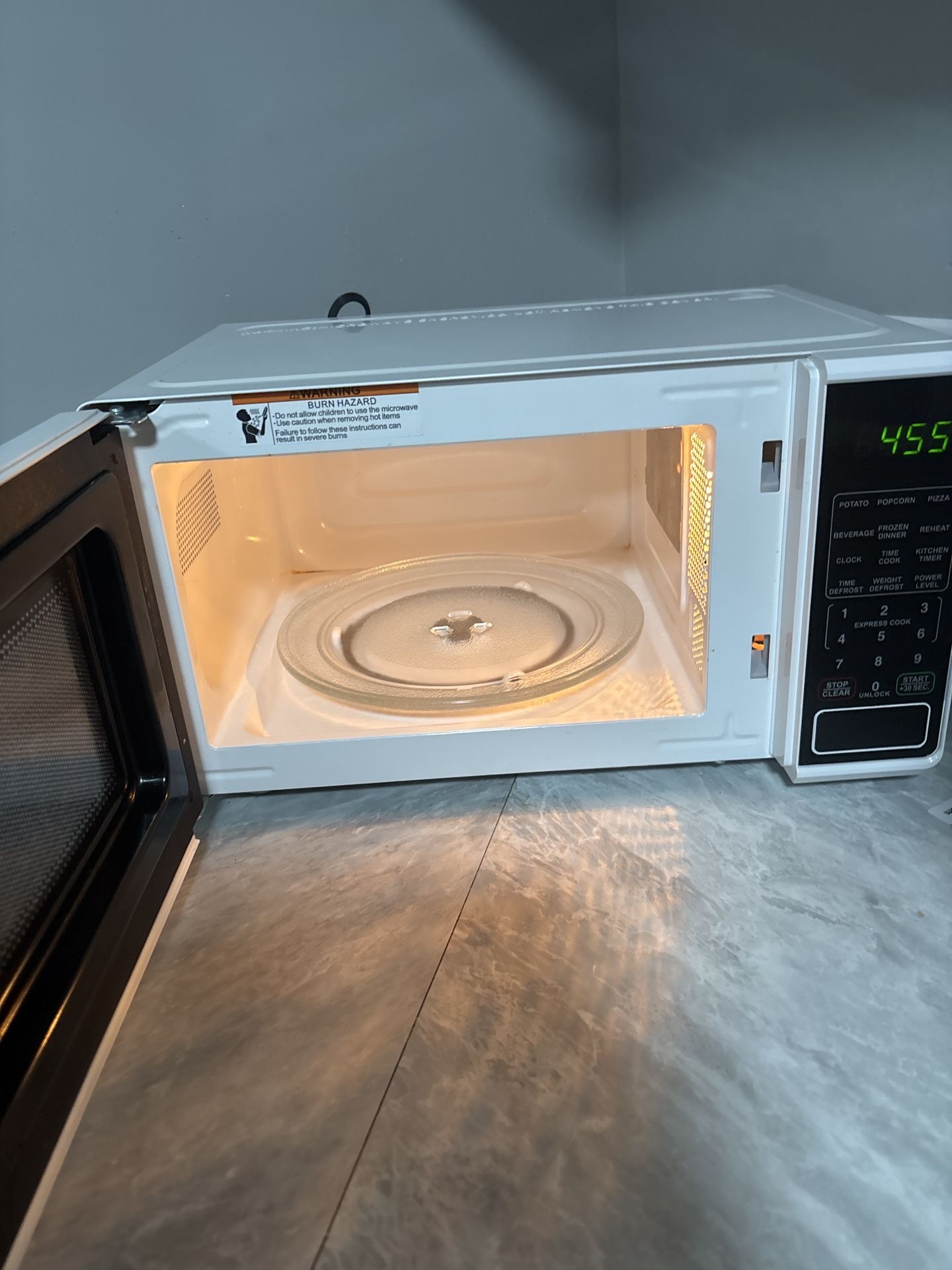 Microwave 