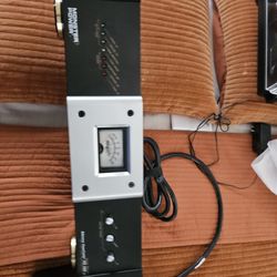 Monster Power HTS 3500 MKII Power Conditioner