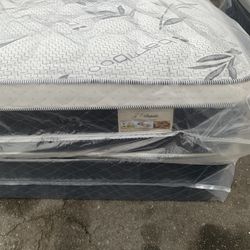 🌟✨Mattress Pillow Top All Sizes ✨🌟 ☑️ 12” inches tall 🟦All sizes 🛏💤 🟩Same day delivery available🚛 🟠Queen sizes  🟡Full sizes  🟢Twin sizes  🔵