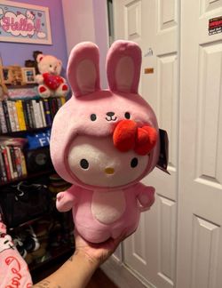 Hello kitty kidrobot year of the rabbit