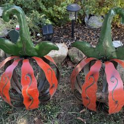 Set of 2 - 23” metal pumpkin halloween fall yard decorations