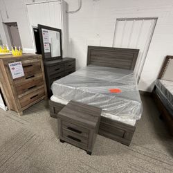 Special Buy Bedroom Set While They Last!