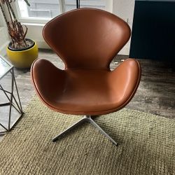 Modern Leather Chair 