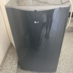 LG Portable Air Conditioner 