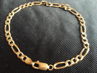 14k solid gold figaro bracelet
