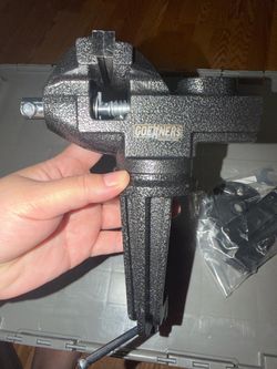 Dual-Purpose Combined Universal Vise 3.3" with 360° Swivel Base, Bench Vise or Table Vise