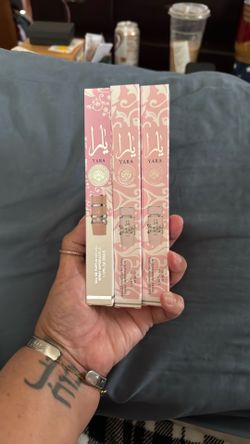 Three pink Yara