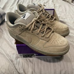 Nike SB Dunks Low