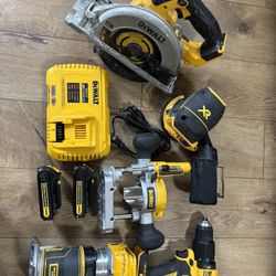 Dewalt Tool and batteries charger set