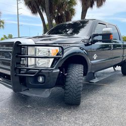 Ford F250 With 5th Wheel Ready For The Road ! 