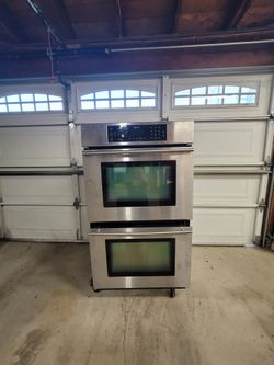 Jenn-Air Double oven