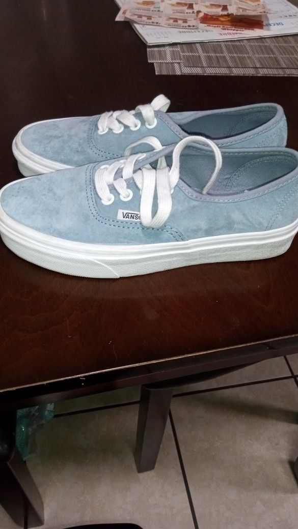 Women's 5.5 Vans