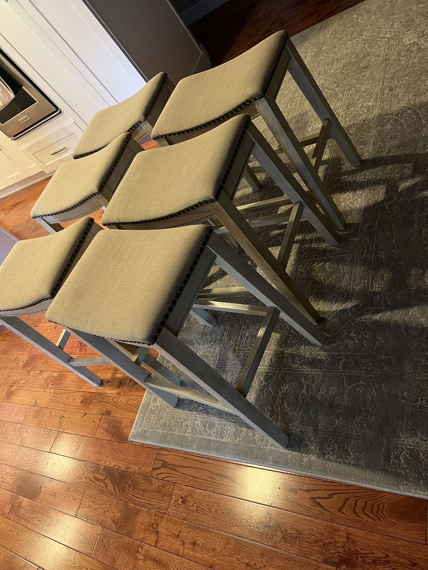 Set Of 6 Bar Stool