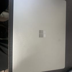 Microsoft Surface Laptop Go 2