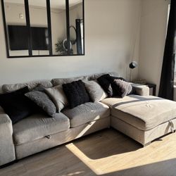 Couch, (value City ) 