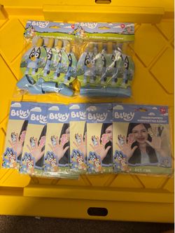 Bluey Party blowers and finger puppets