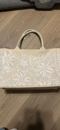 Oscar De La Renta Handbag