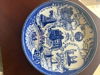 Souvenirs plate North Carolina