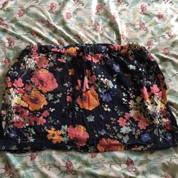 Floral Miniskirt XXL It Has Pockets!!