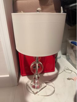 Table lamp