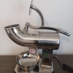 Brand New commercial snowcone machine for $140