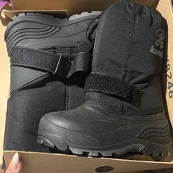 Kids snow boots