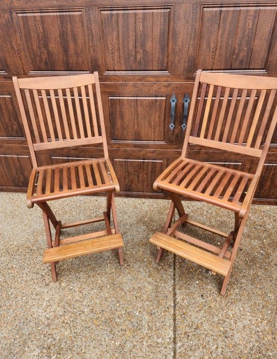 *** PAIR OF BAR STOOLS  ***