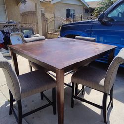 Dining Table 4 Chairs FREE