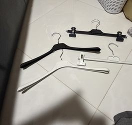 Perchas de plástico
