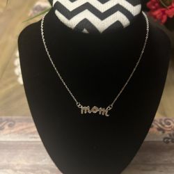 Mom Necklace 