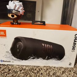 JBL Charge 5