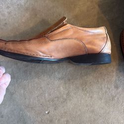 Men’s 10.5 Aldo Dress Shoes (lightly Used)