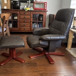 Reclining Chair W/Ottoman