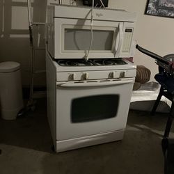 Oven And Microwave 